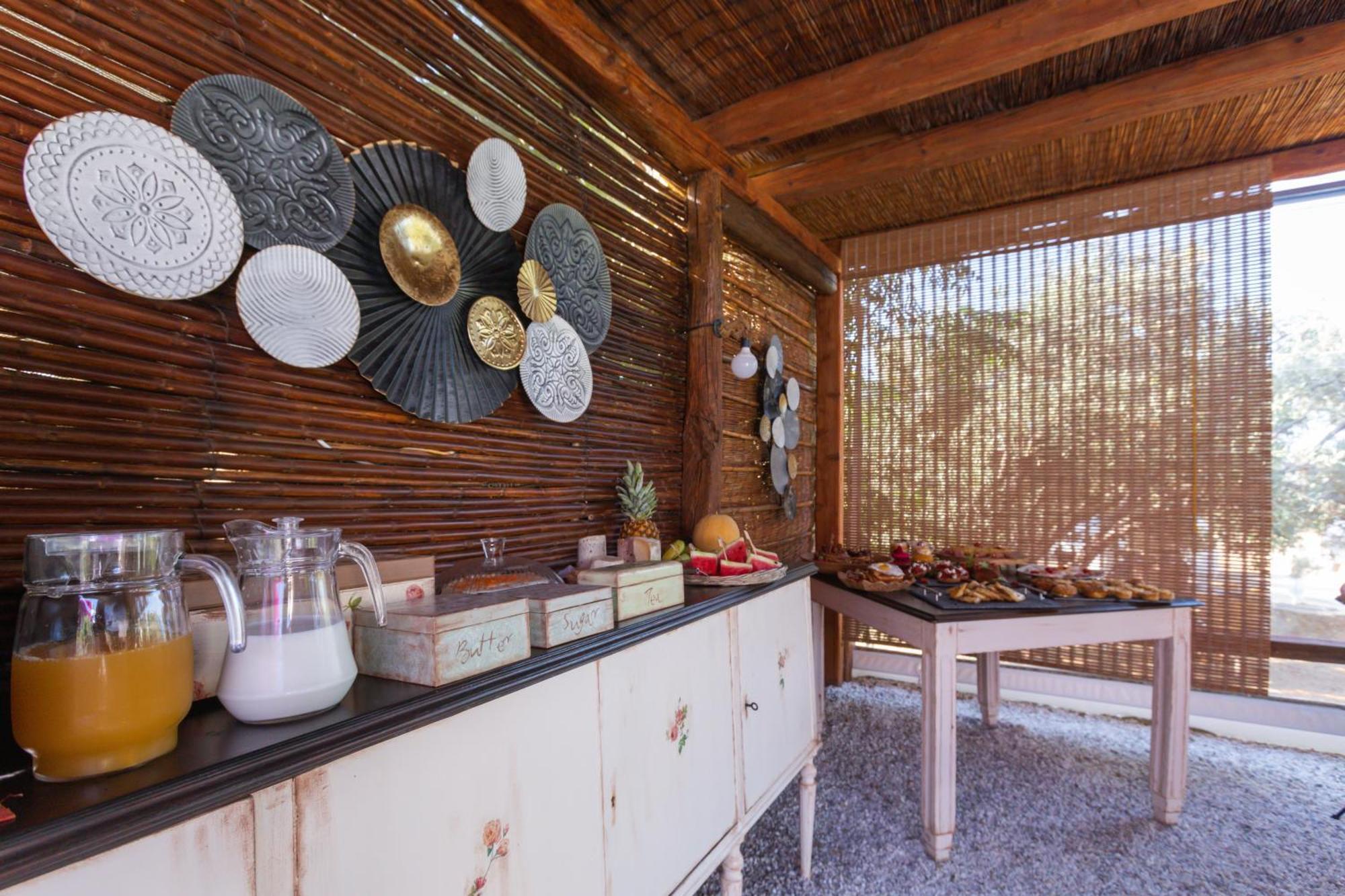 סטלידה Sunrock Suites מראה חיצוני תמונה